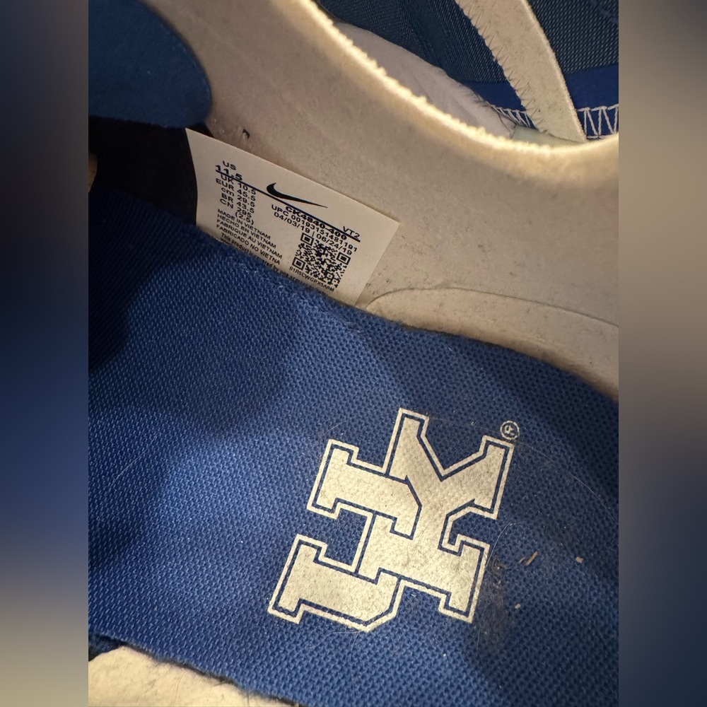 Nike React Kentucky Edition - Picture 4 of 6